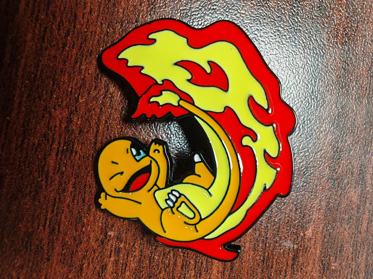 PIN METALICO PARA GORRA