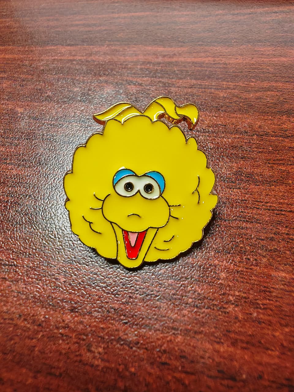 PIN METALICO PARA GORRA