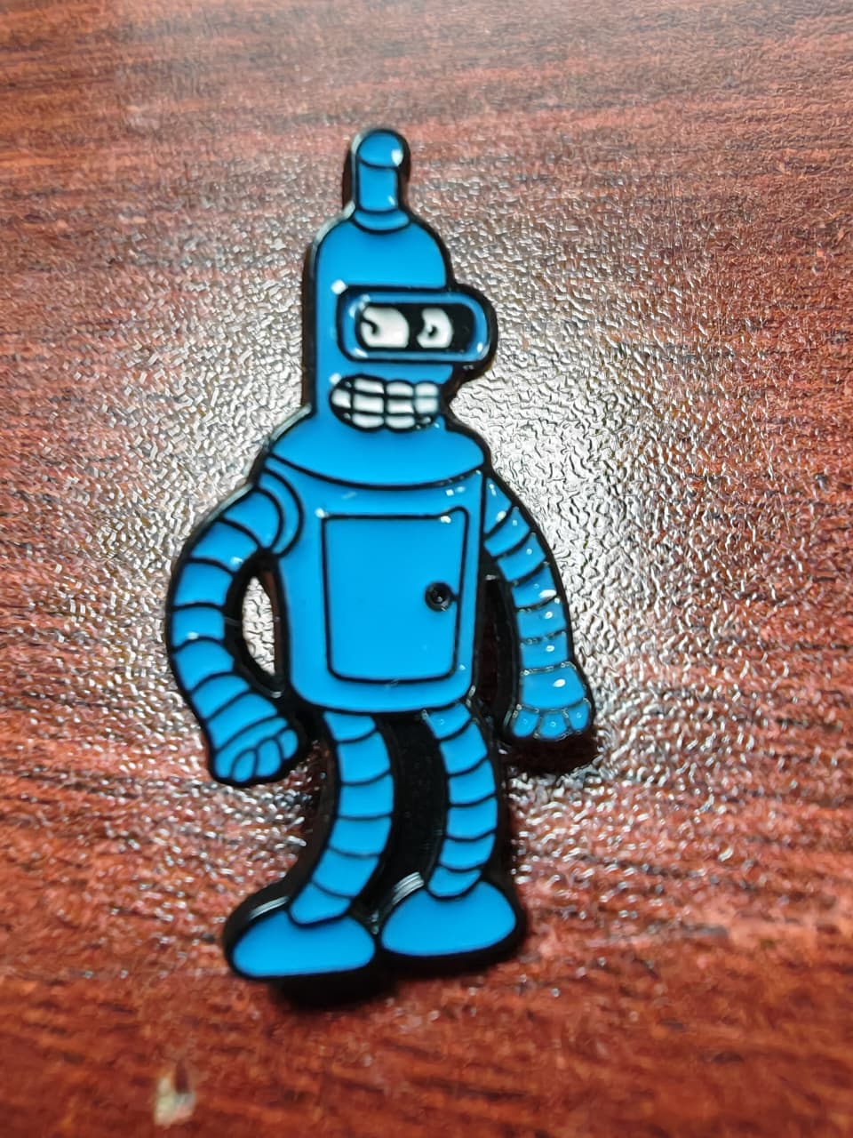 PIN METALICO PARA GORRA