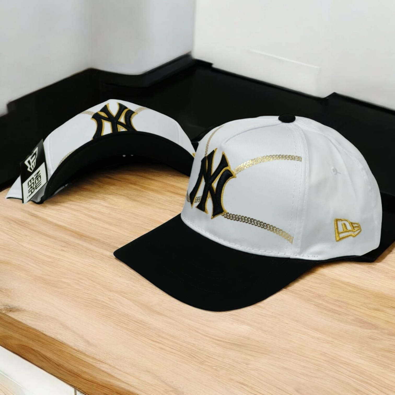 GORRA AJUSTABLE