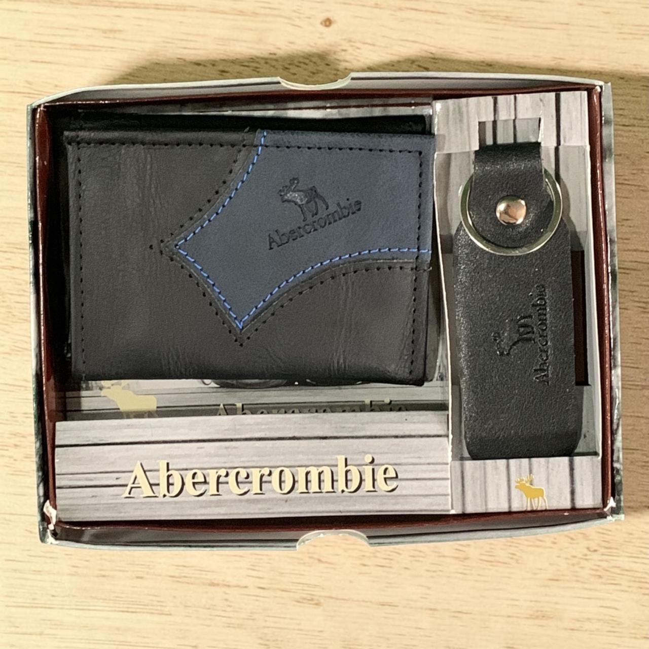 BILLETERA CON LLAVERO Y CAJA 