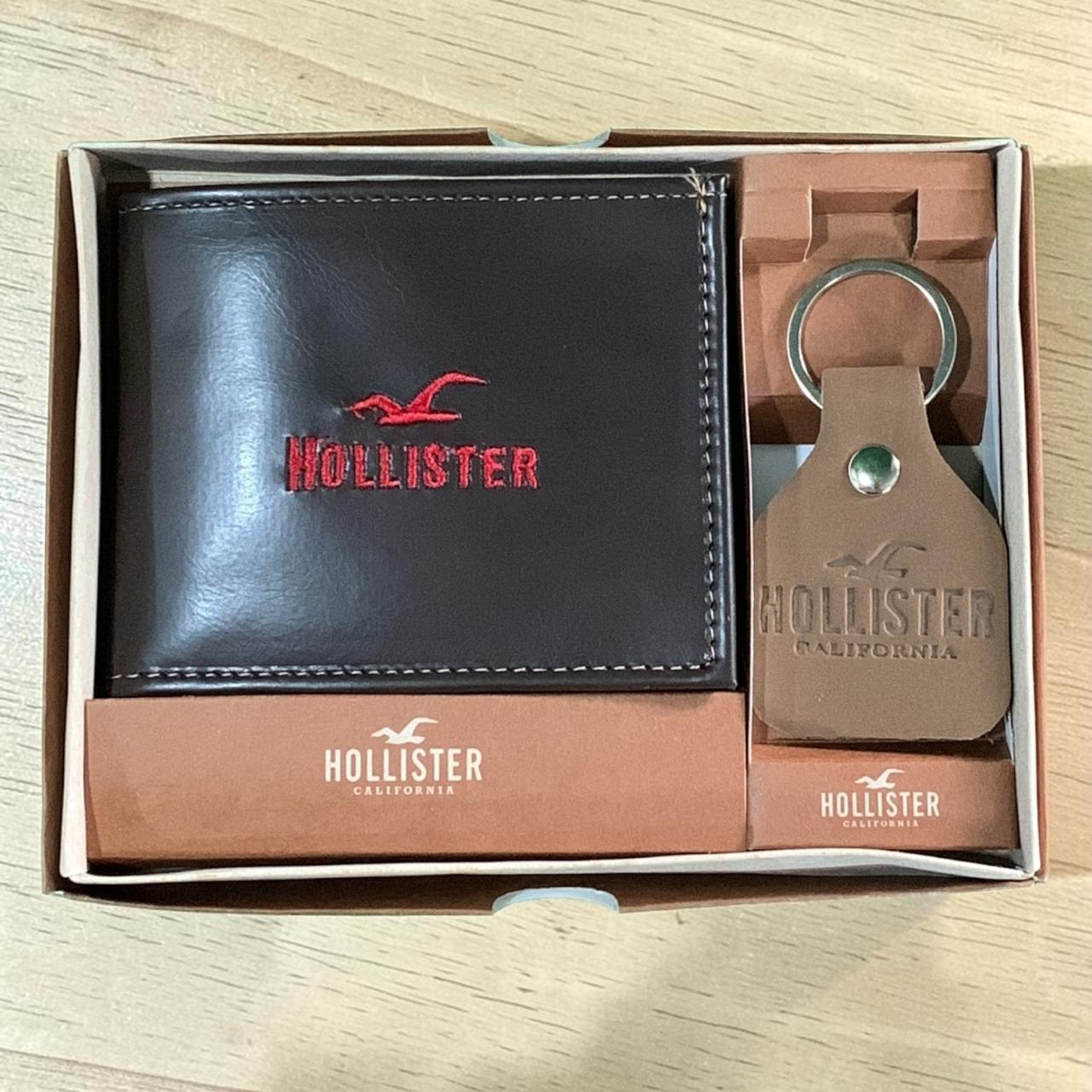 BILLETERA CON LLAVERO Y CAJA